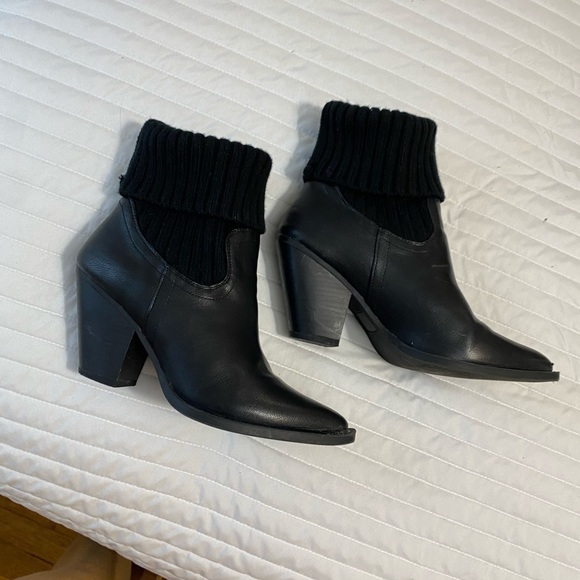 Sweater boot - Picture 4 of 6